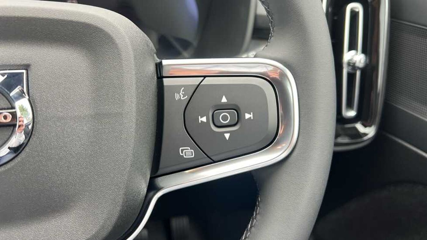 Used Volvo XC40 2025 for sale - 76154322: Photo 18