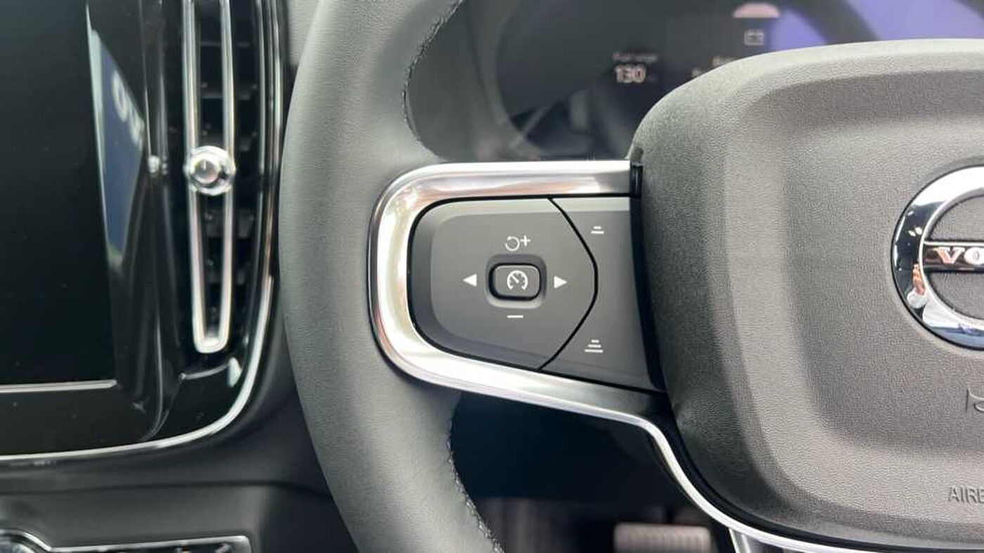 Used Volvo XC40 2025 for sale - 76154322: Photo 19