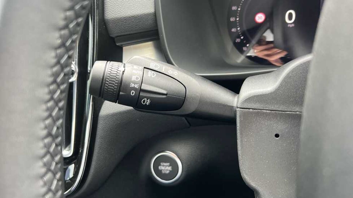 Used Volvo XC40 2025 for sale - 76154322: Photo 20