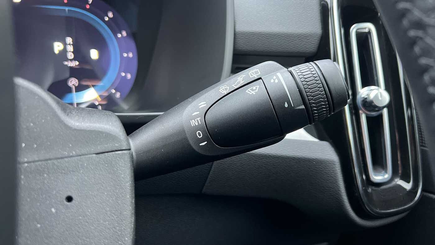 Used Volvo XC40 2023 for sale - 76730762: Photo 22