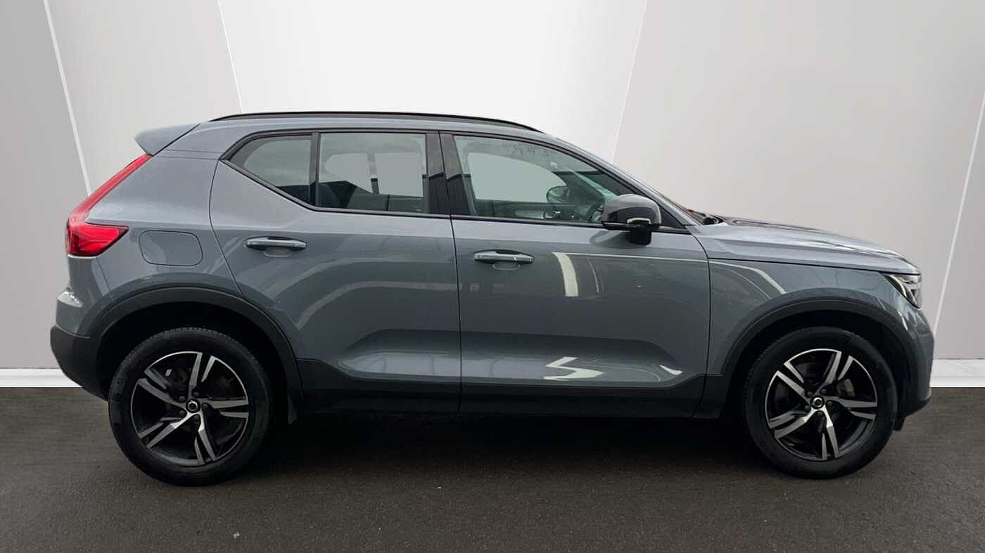 Used Volvo XC40 2023 for sale - 76730762: Photo 3