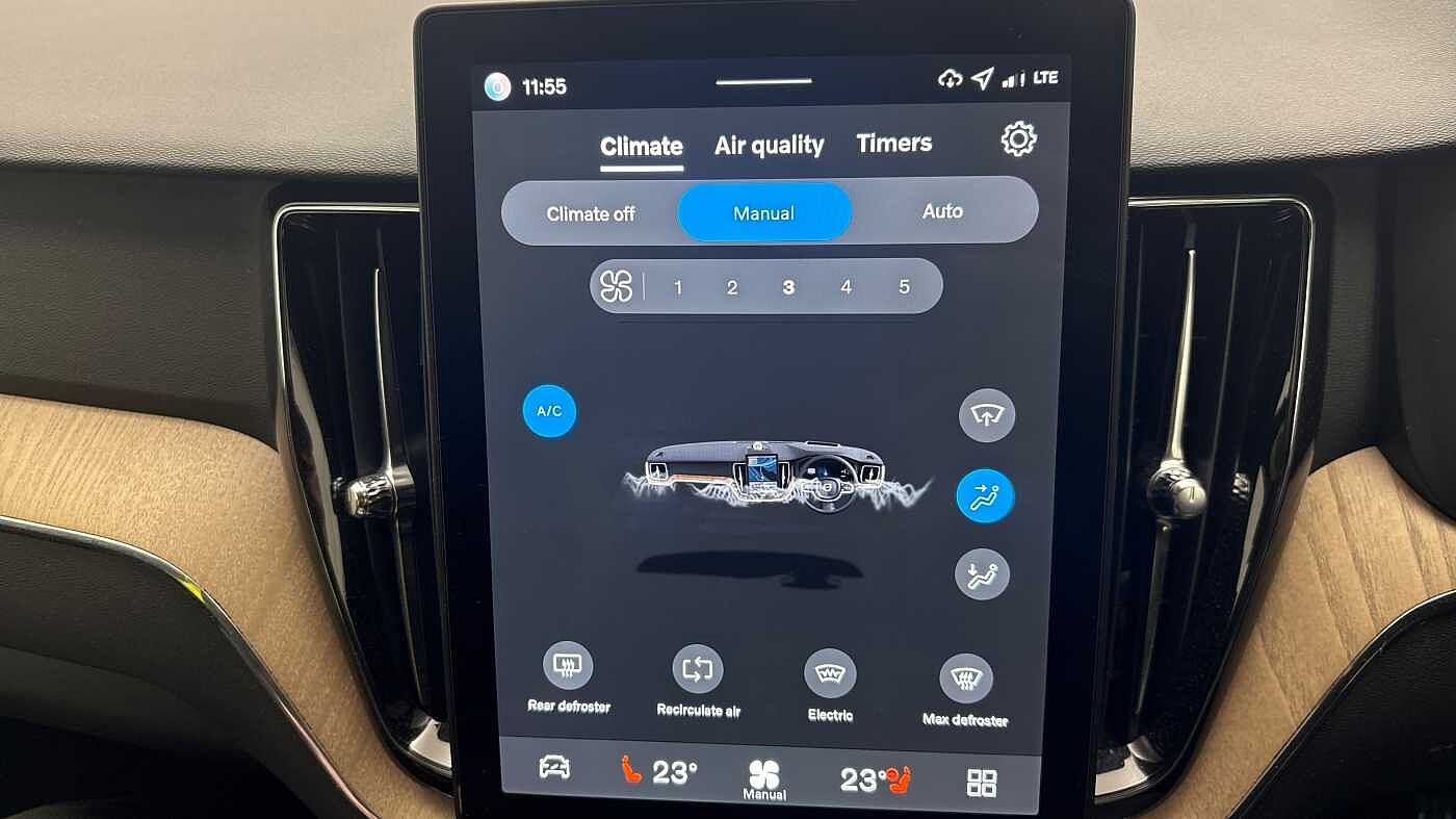 Used Volvo XC60 2025 for sale - 77539462: Photo 38