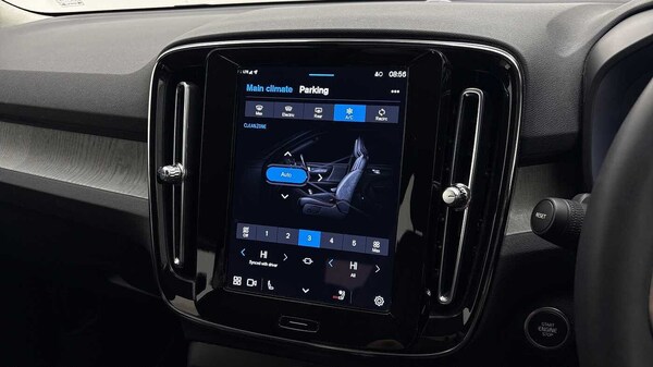 Used Volvo XC40 2022 for sale - 75590487: Photo 39