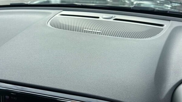 Used Volvo XC40 2025 for sale - 76202355: Photo 16