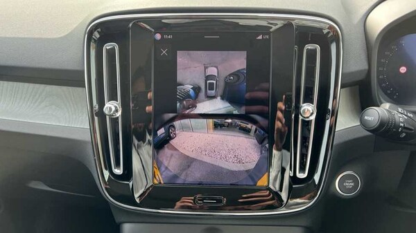 Used Volvo XC40 2025 for sale - 76202355: Photo 21