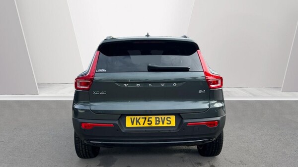Used Volvo XC40 2025 for sale - 76202355: Photo 6