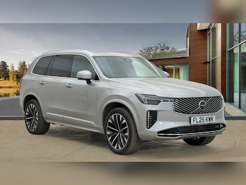 2025 (25) - 2.0 T8 PHEV Ultra Dark 5dr AWD Geartronic