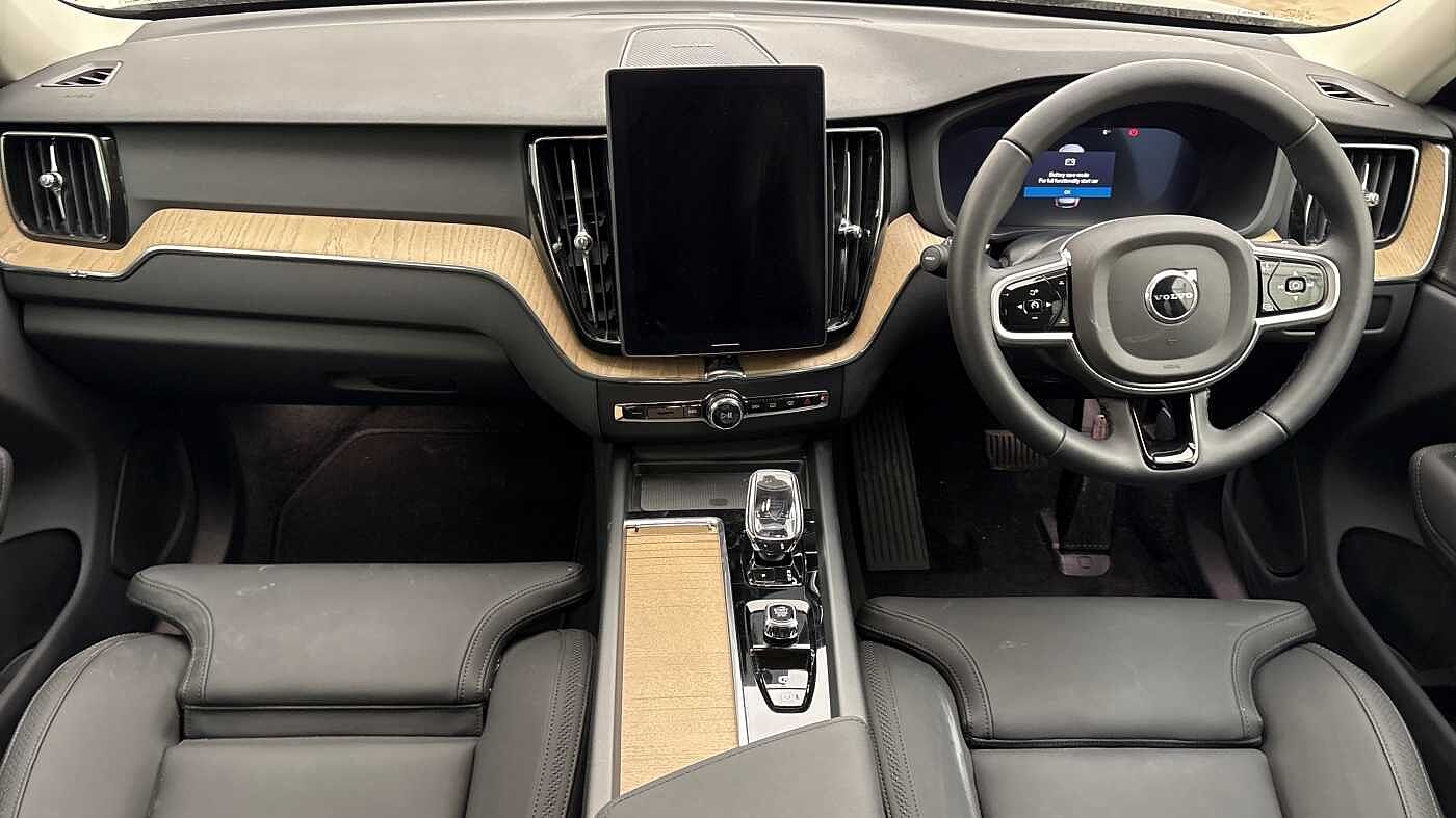 Used Volvo XC60 2025 for sale - 77145337: Photo 10