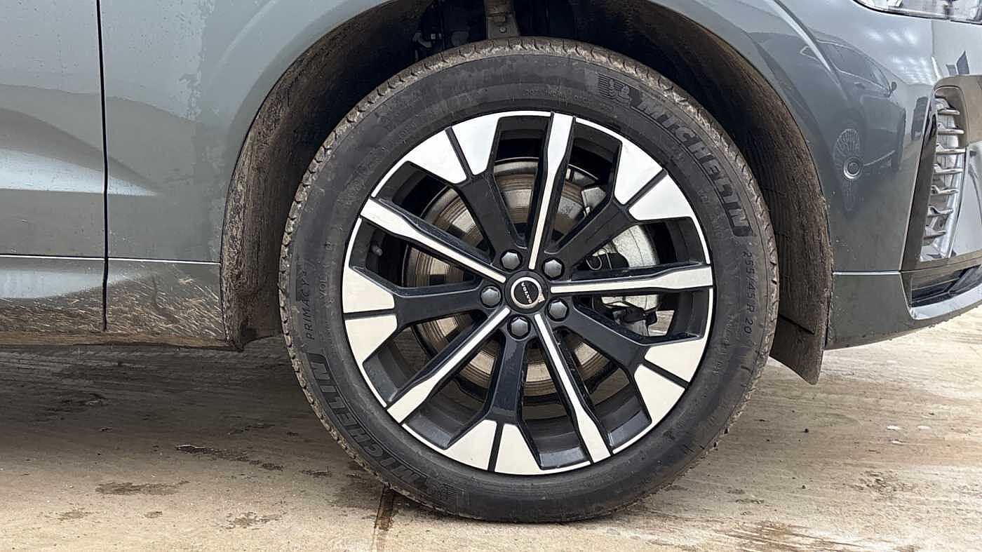 Used Volvo XC60 2025 for sale - 77145337: Photo 16