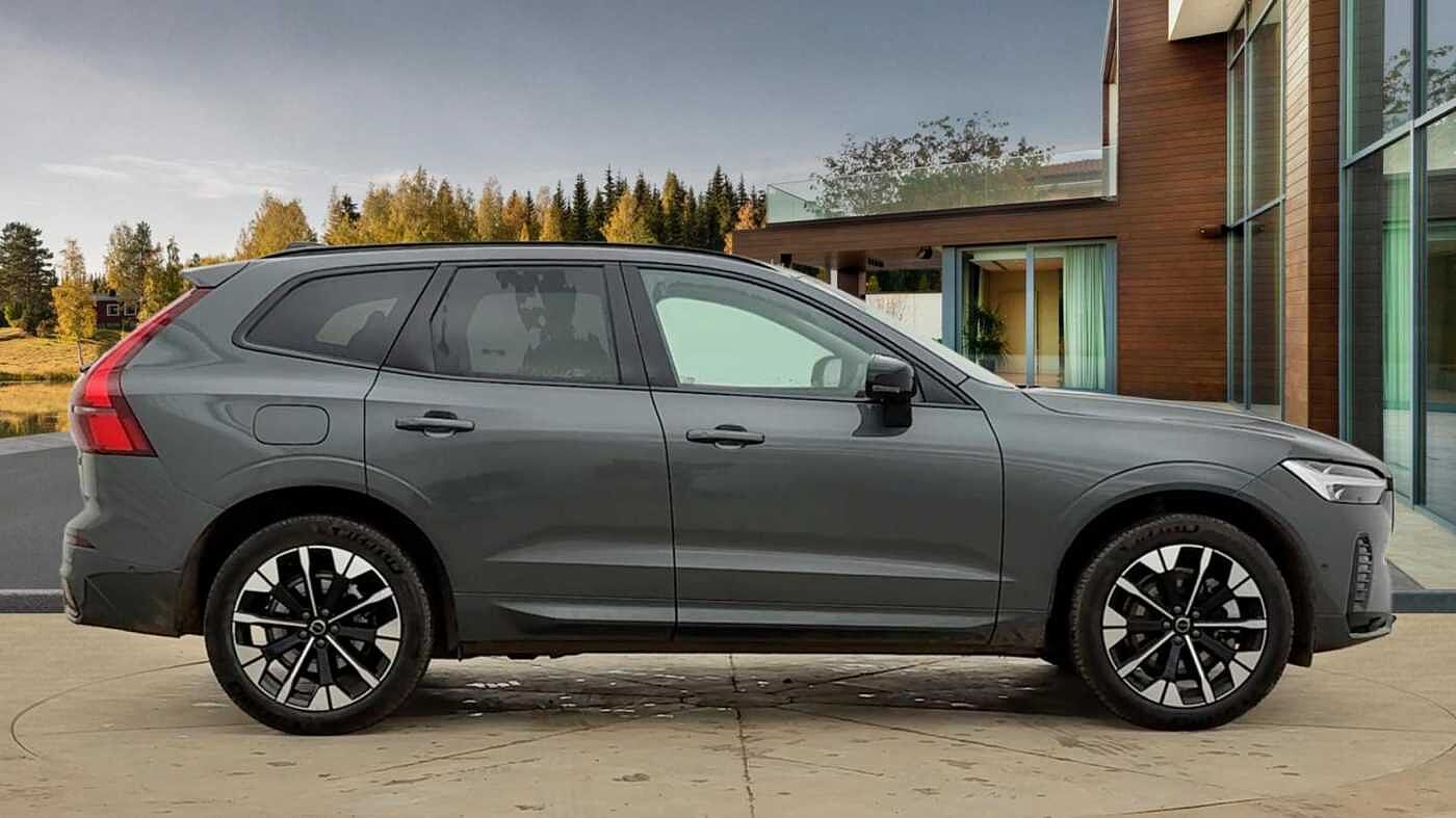 Used Volvo XC60 2025 for sale - 77145337: Photo 2