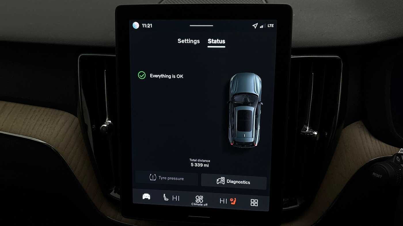 Used Volvo XC60 2025 for sale - 77145337: Photo 33