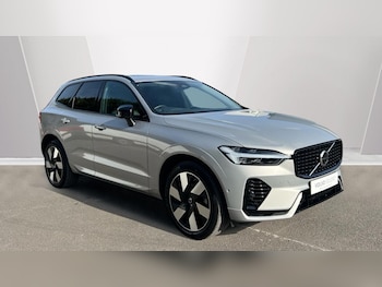 Used Volvo XC60 2023 for sale - 77840939: Photo