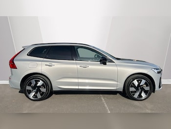 Used Volvo XC60 2023 for sale - 77840939: Photo