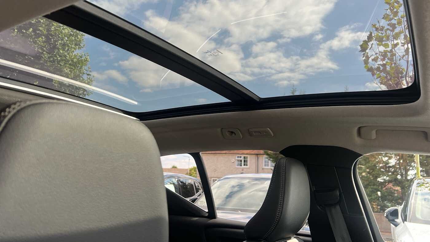 Used Volvo XC40 2024 for sale - 77427409: Photo 28