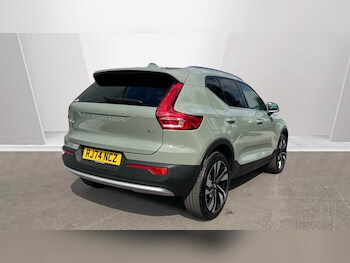 Used Volvo XC40 2024 for sale - 77427409: Photo