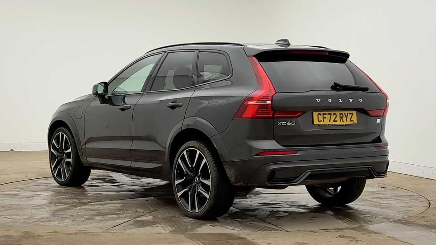 Used Volvo XC60 2023 for sale - 77587995: Photo 3