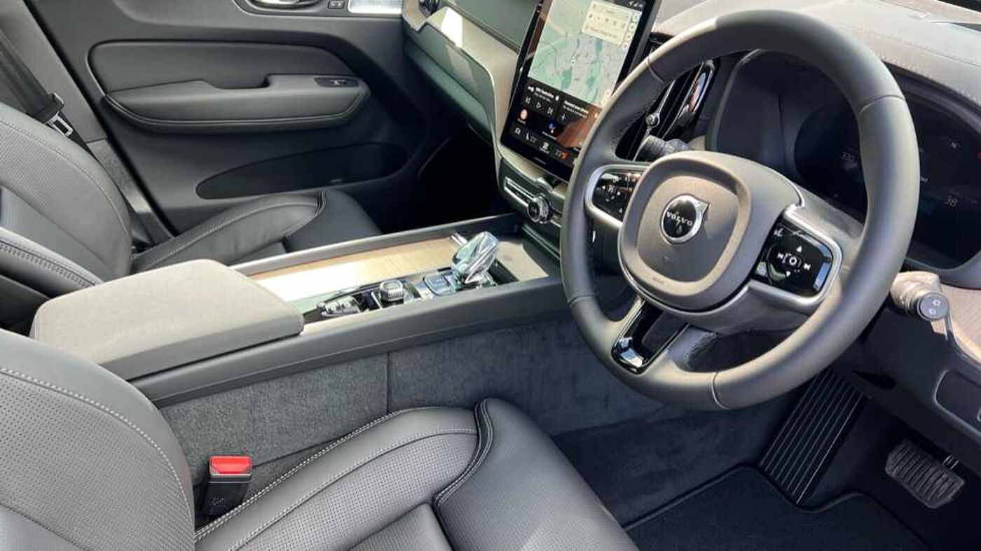 Used Volvo XC60 2025 for sale - 75929395: Photo 30