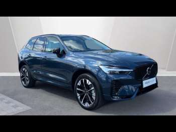 2025 (25) - 2.0 B5P Ultra Dark 5dr AWD Geartronic