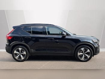 Used Volvo XC40 2023 for sale - 79108192: Photo