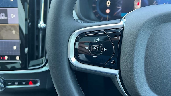 Used Volvo V90 2025 for sale - 74034776: Photo 19