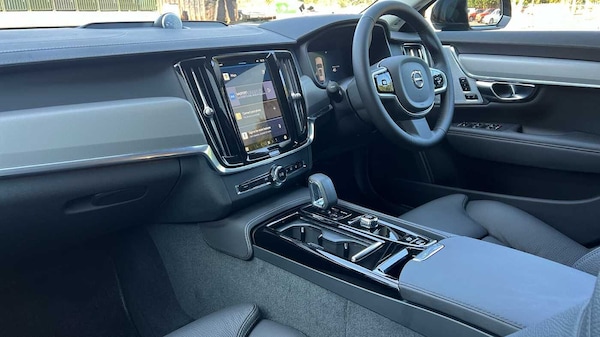 Used Volvo V90 2025 for sale - 74034776: Photo 5
