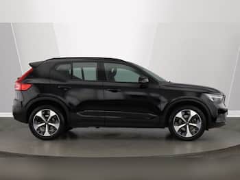 Used Volvo XC40 2022 for sale - 79647082: Photo