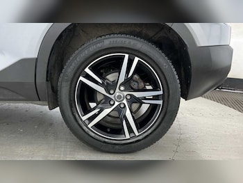 Used Volvo XC40 2022 for sale - 78948173: Photo