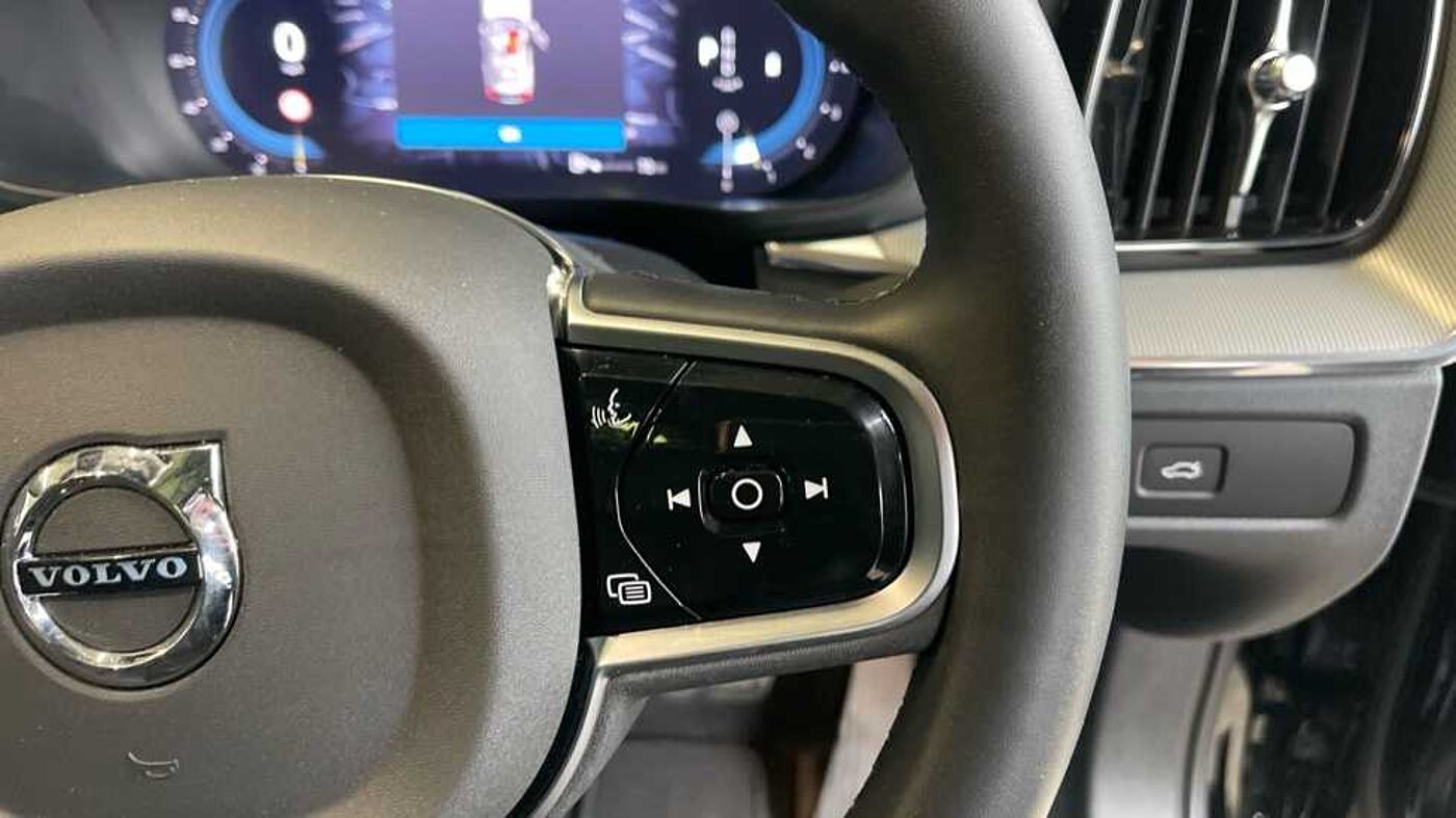 Used Volvo XC60 2024 for sale - 76154266: Photo 17