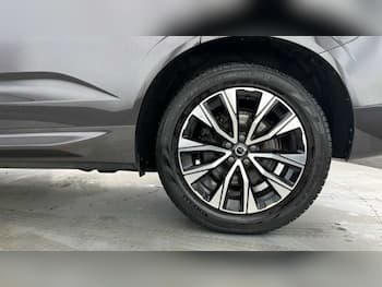 Used Volvo XC60 2023 for sale - 79713653: Photo