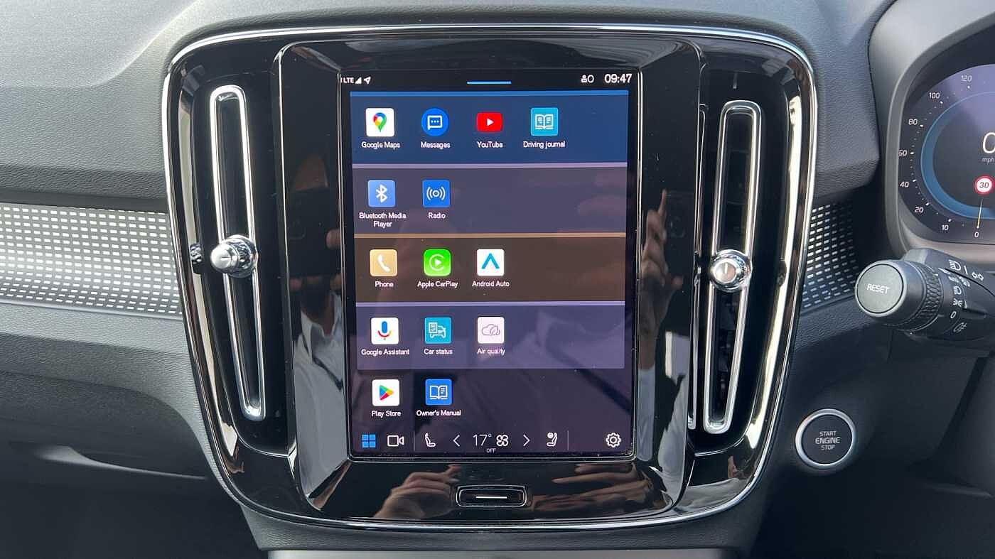 Used Volvo XC40 2025 for sale - 76937205: Photo 15