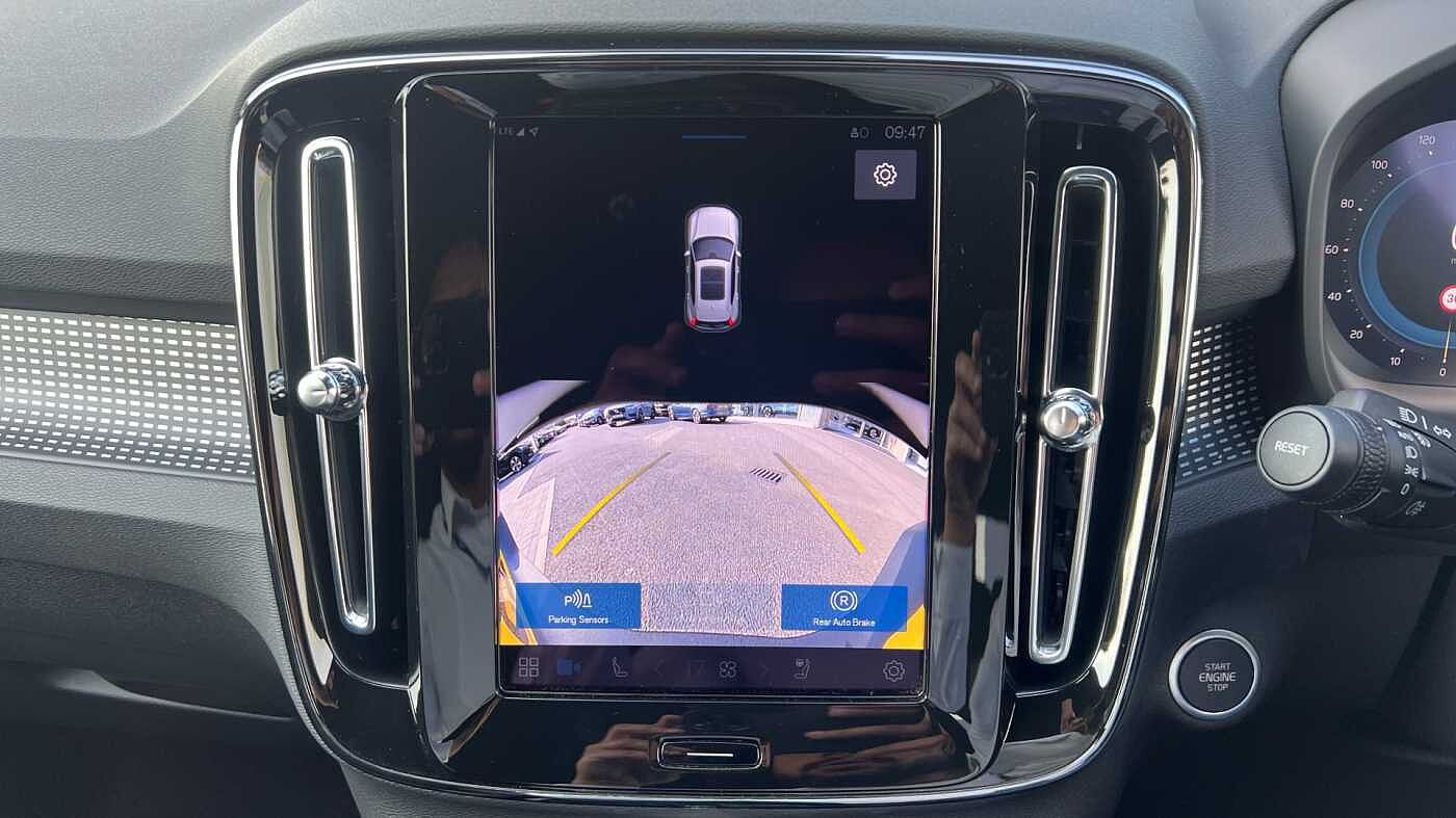 Used Volvo XC40 2025 for sale - 76937205: Photo 17