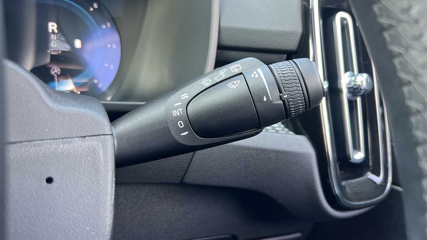 Used Volvo XC40 2025 for sale - 76937205: Photo 21