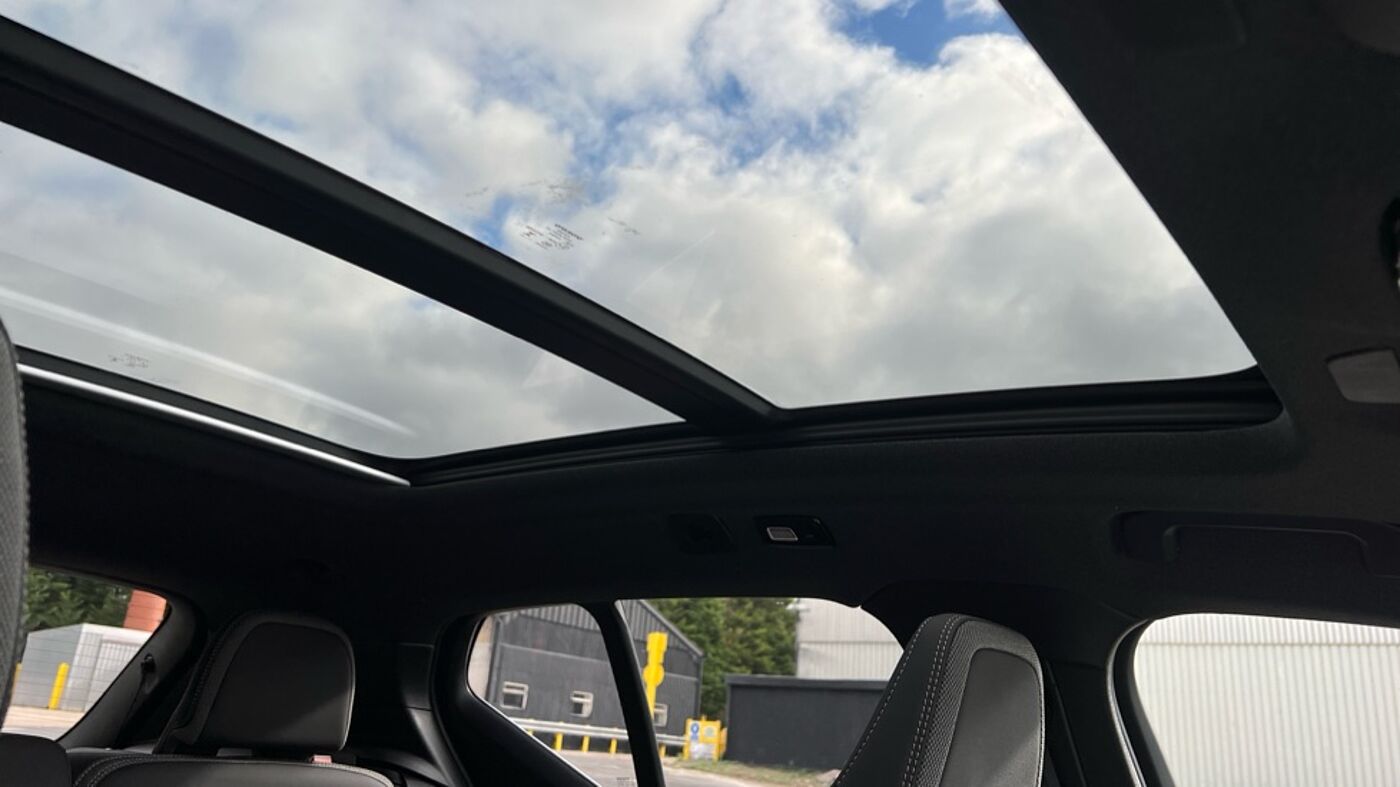 Used Volvo EX40 2025 for sale - 76154352: Photo 13