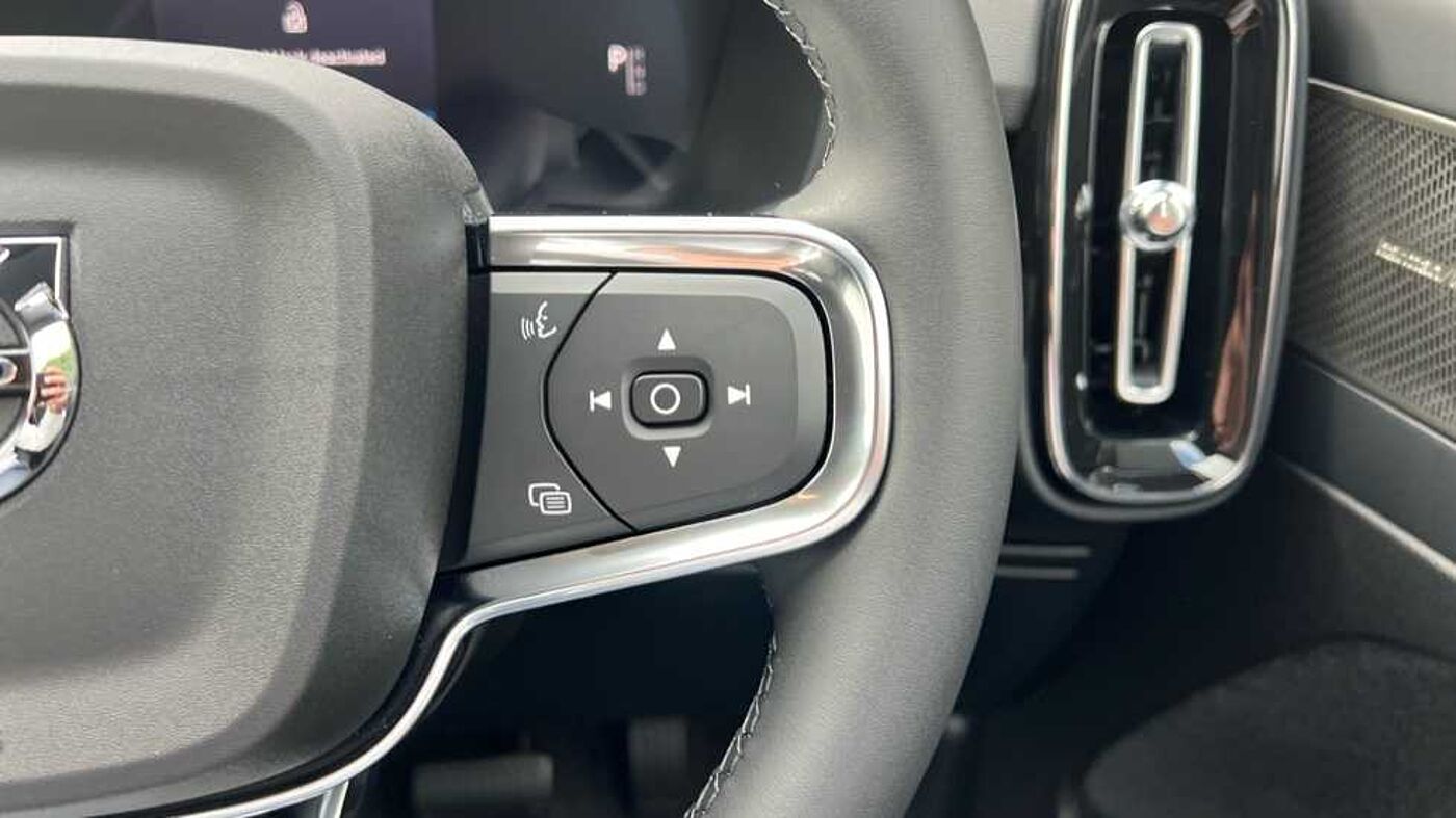 Used Volvo EX40 2025 for sale - 76154352: Photo 19