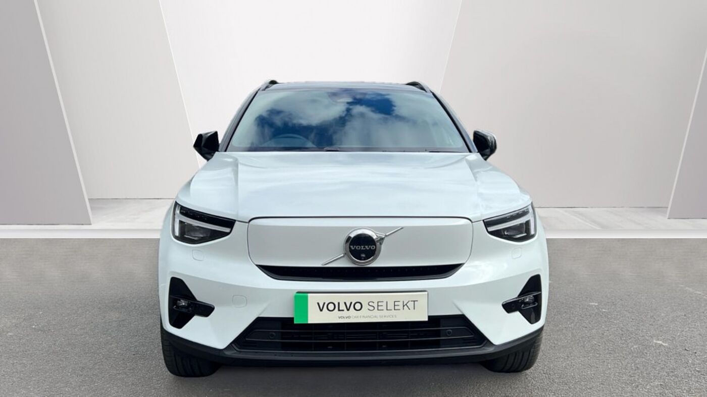 Used Volvo EX40 2025 for sale - 76154352: Photo 8