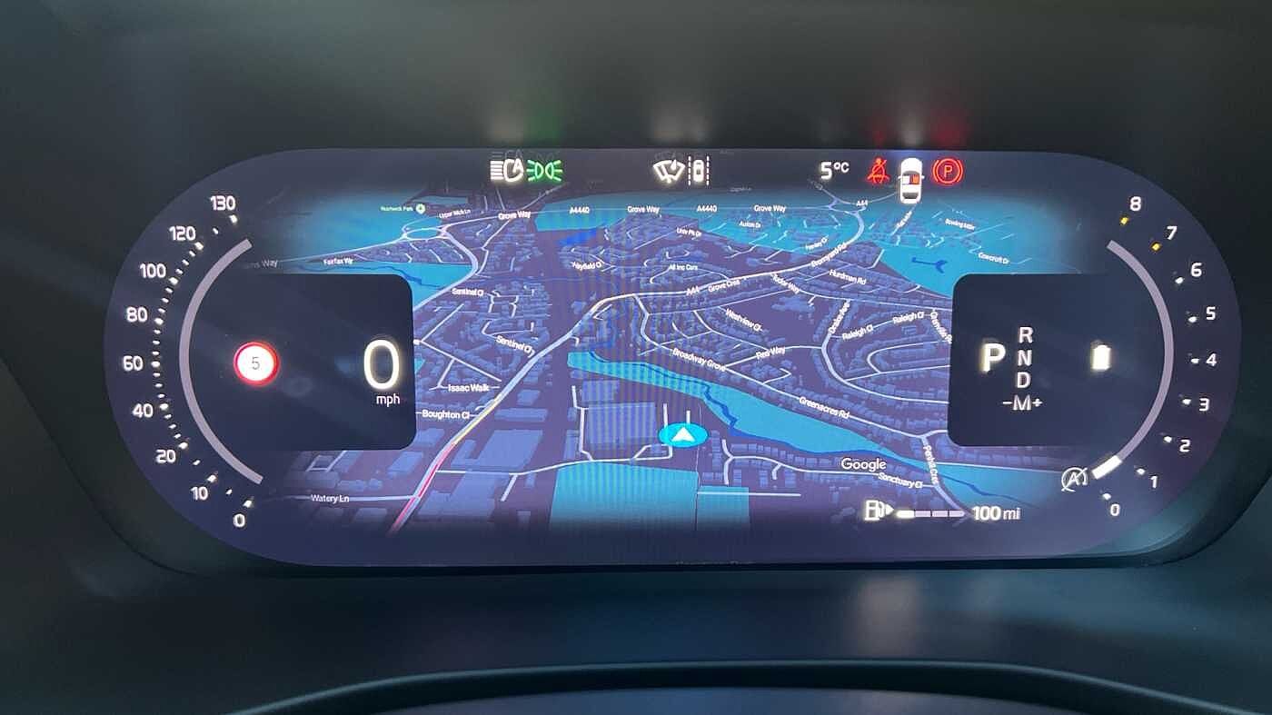 Used Volvo XC40 2025 for sale - 77315851: Photo 11