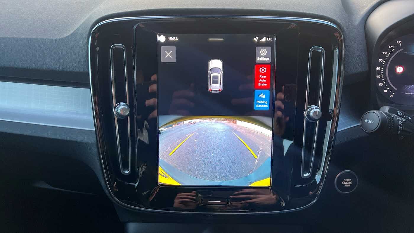 Used Volvo XC40 2025 for sale - 77315851: Photo 17