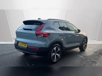 Used Volvo XC40 2025 for sale - 77315851: Photo
