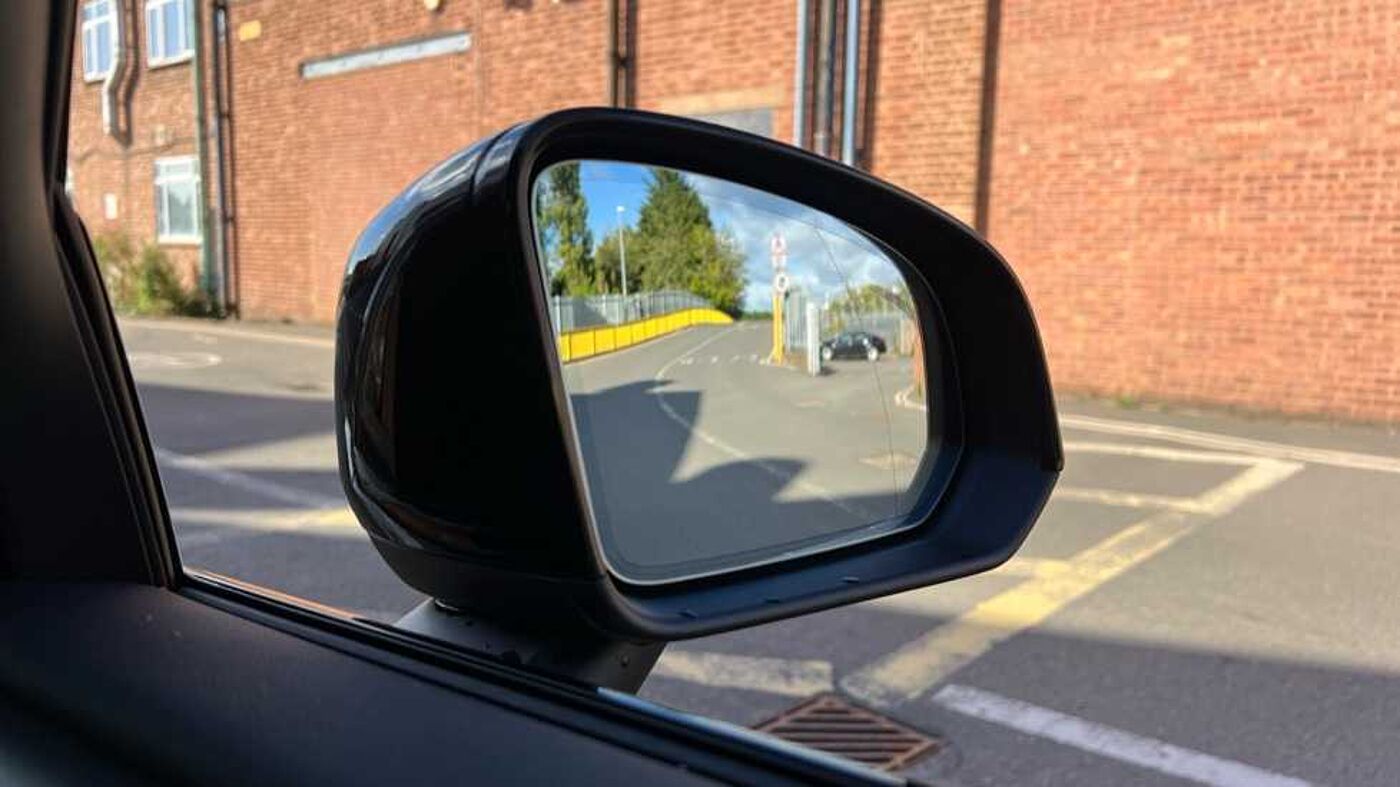 Used Volvo EX40 2025 for sale - 75929382: Photo 11