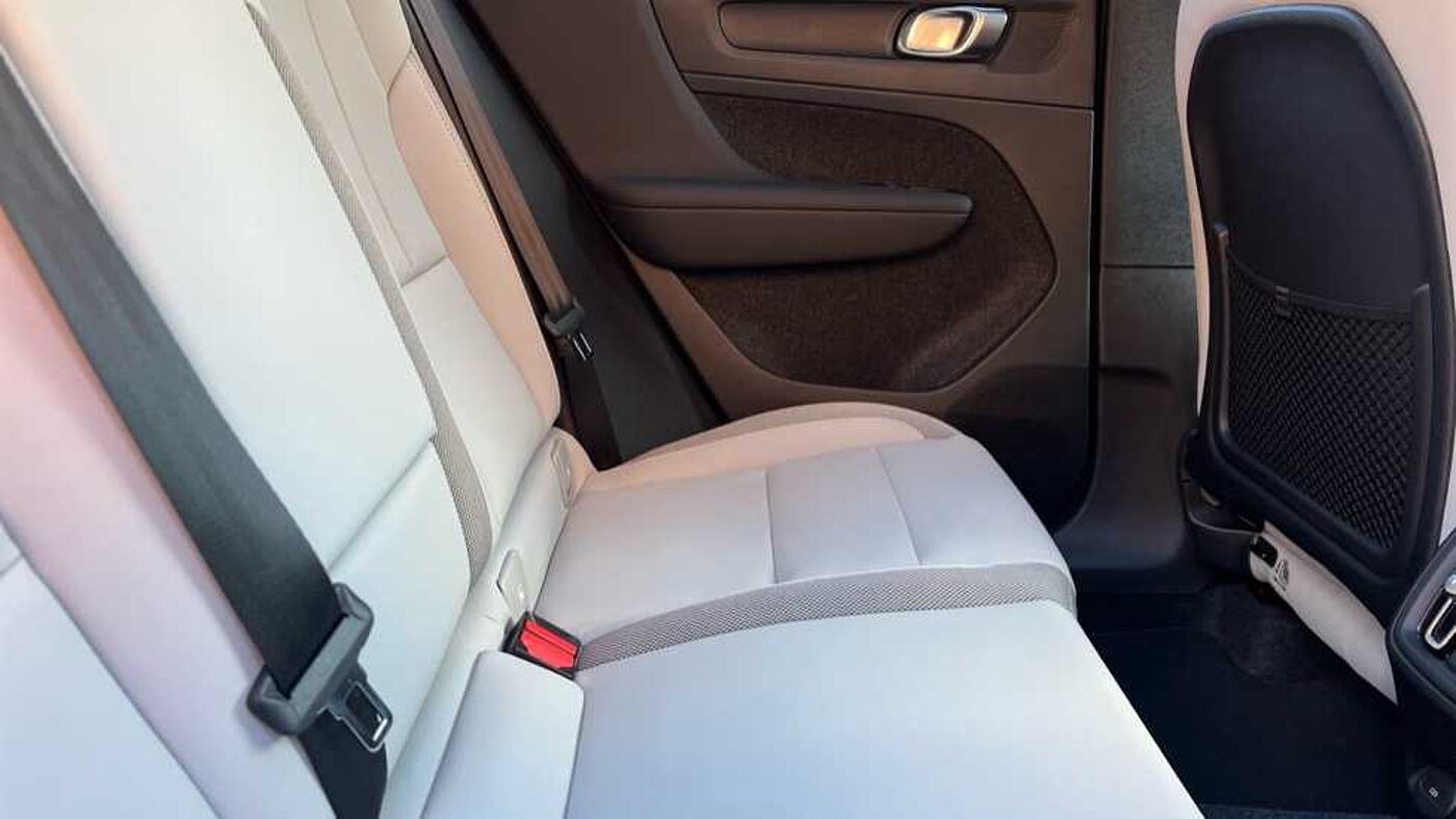 Used Volvo EX40 2025 for sale - 75929382: Photo 31