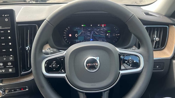 Used Volvo XC60 2025 for sale - 74812104: Photo 11