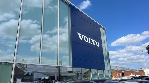 Used Volvo XC60 2025 for sale - 74812104: Photo 17