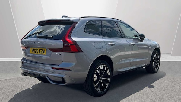 Used Volvo XC60 2025 for sale - 74812104: Photo 2