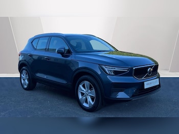 Volvo - XC40