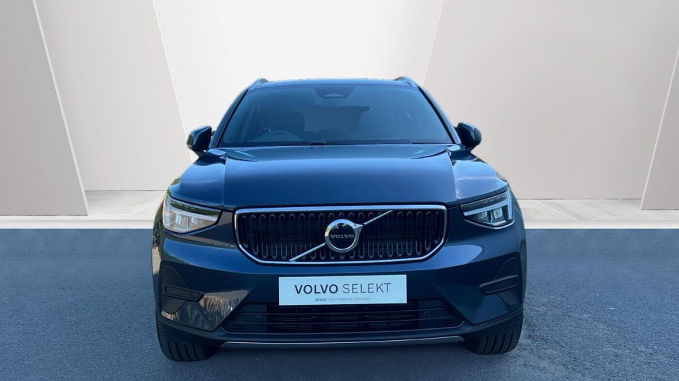 Used Volvo XC40 2025 for sale - 76033128: Photo 9