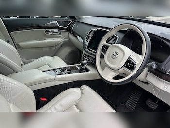 Used Volvo XC90 2019 for sale - 75624749: Photo