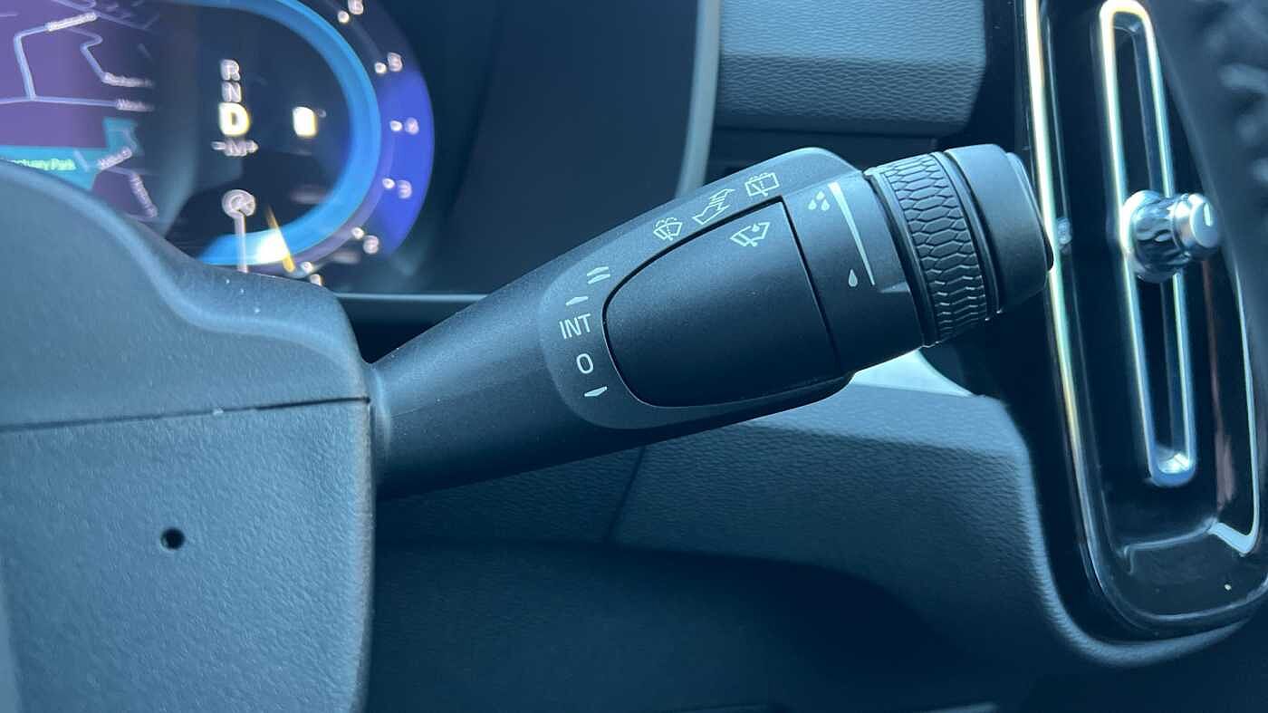 Used Volvo XC40 2022 for sale - 77124682: Photo 22