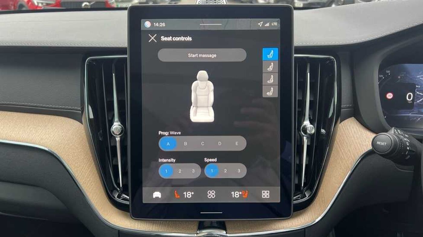 Used Volvo XC60 2025 for sale - 75929381: Photo 12