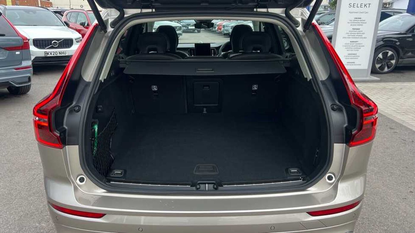 Used Volvo XC60 2025 for sale - 75929381: Photo 29