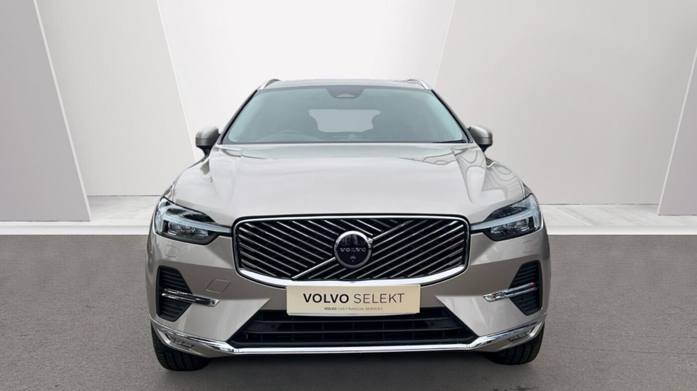 Used Volvo XC60 2025 for sale - 75929381: Photo 3